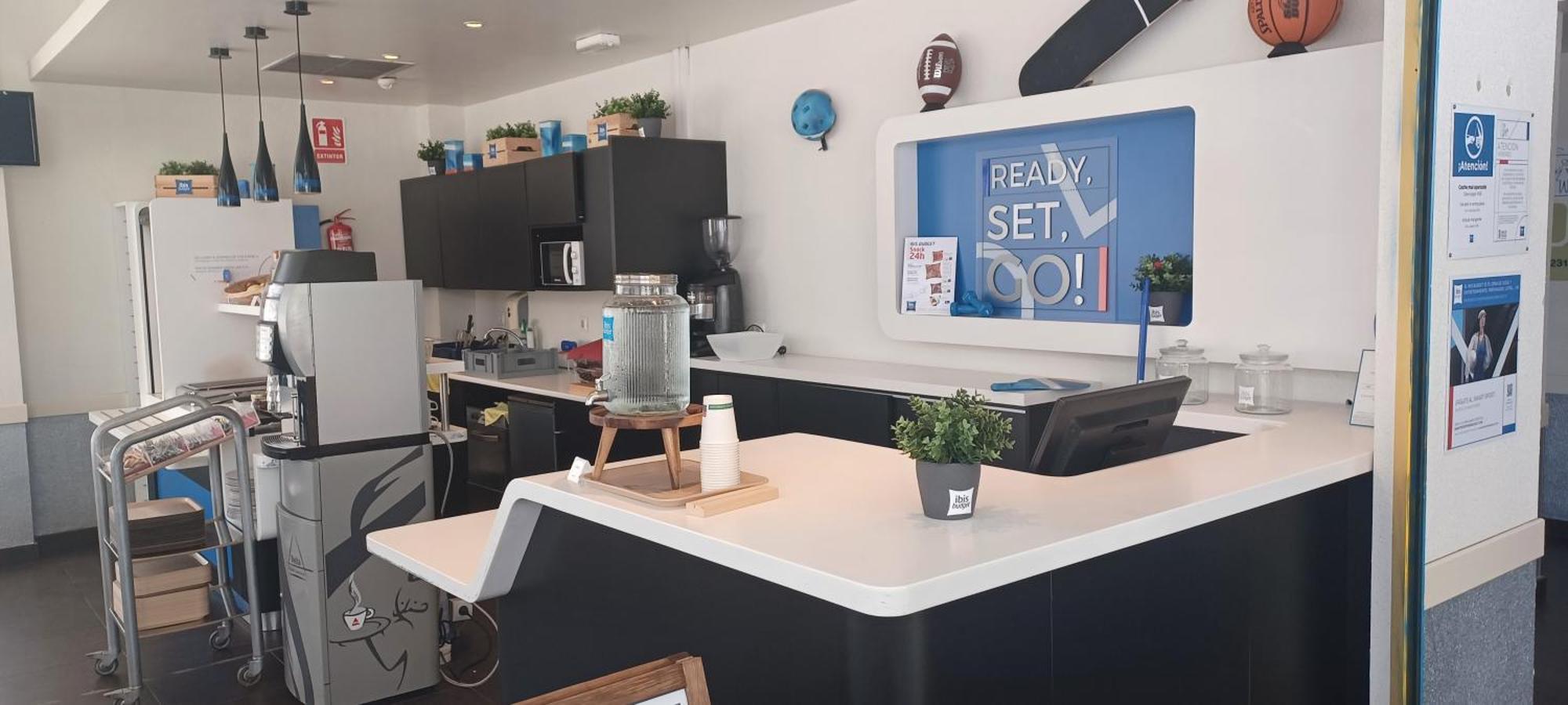 Ibis Budget Alicante Pension Sin Comedor Exterior foto