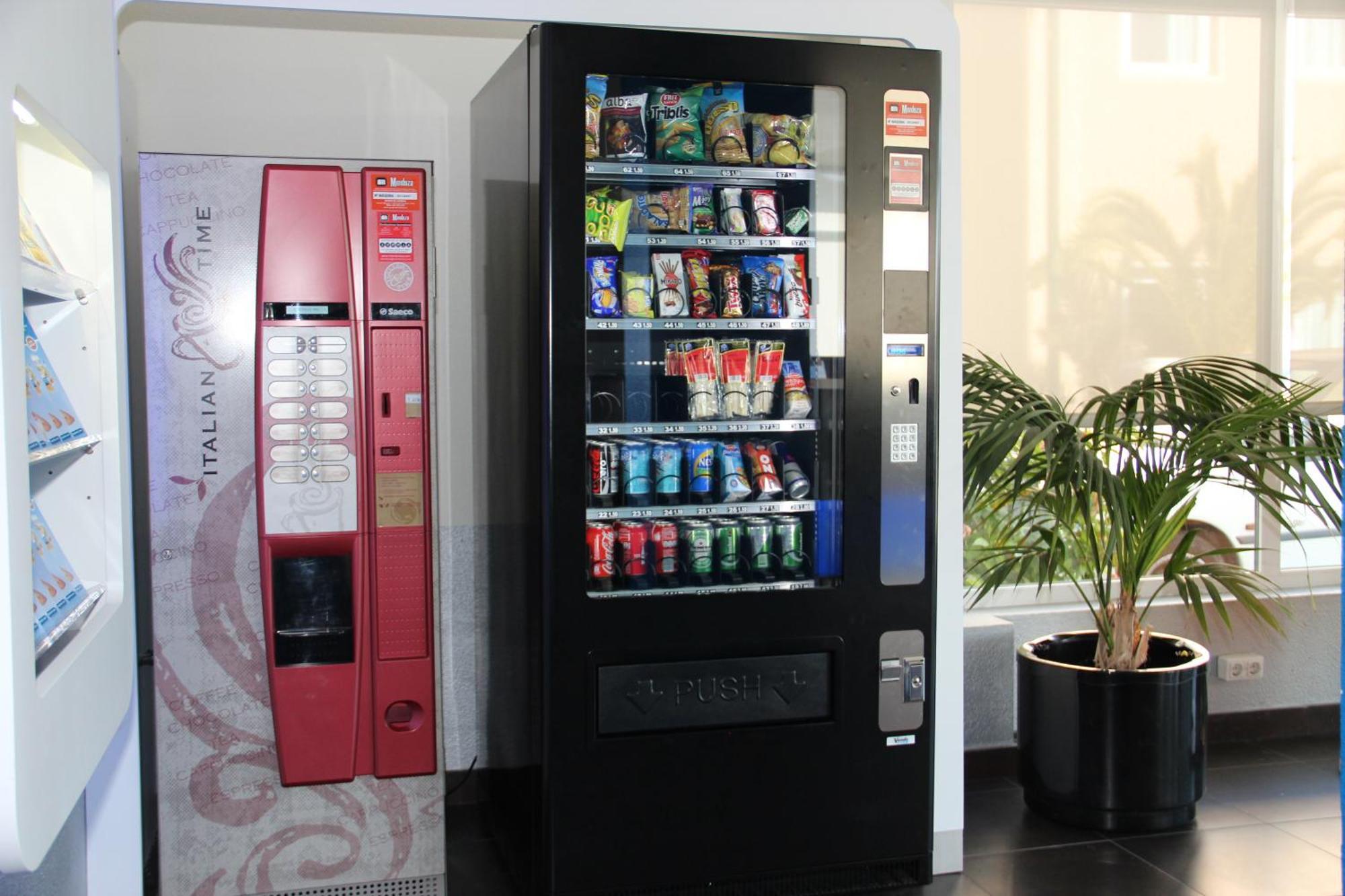 Ibis Budget Alicante Pension Sin Comedor Exterior foto