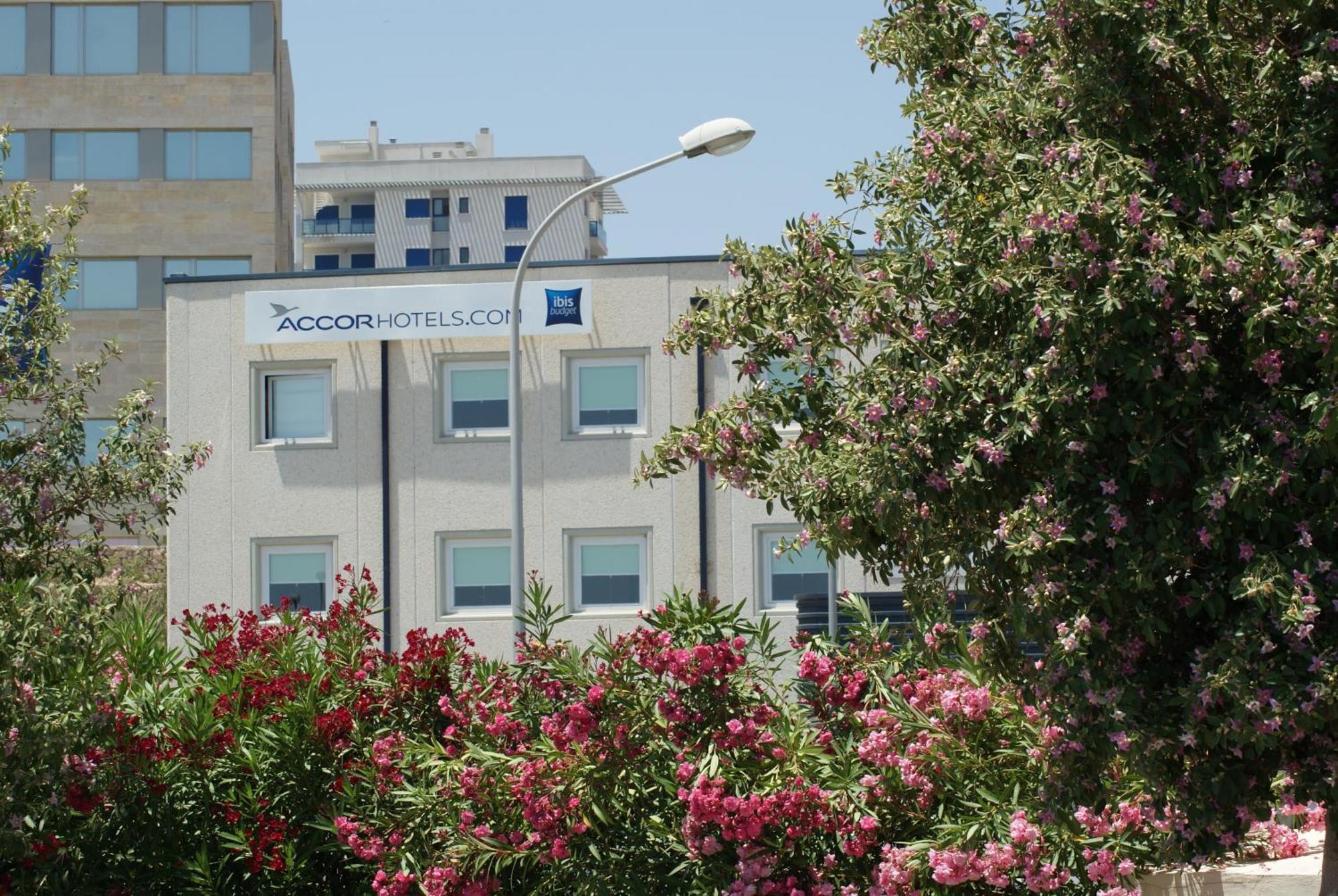 Ibis Budget Alicante Pension Sin Comedor Exterior foto